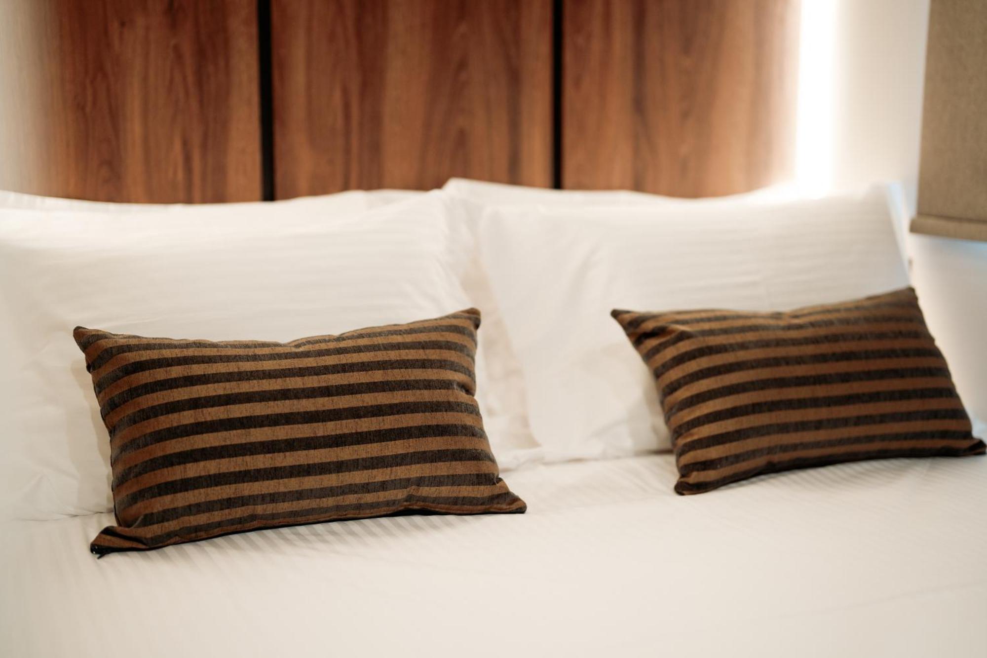 Elegance Lofts Kavala Apartment Bagian luar foto